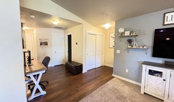 739 S Hemingway Ave, Boise, ID 83709