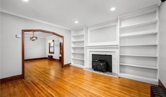 68 Bondcroft Dr, Amherst, NY 14226