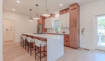 307 Oakdale, Villas, NJ 08251
