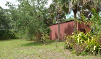 18220 Elmwood Dr, Alva, FL 33920