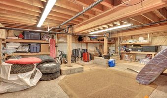 18722 Guillemot Cir, Anchorage, AK 99516