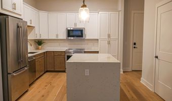 44691 WELLFLEET Dr 201, Ashburn, VA 20147