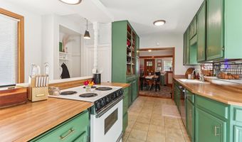 4518 Kingman Blvd, Des Moines, IA 50311