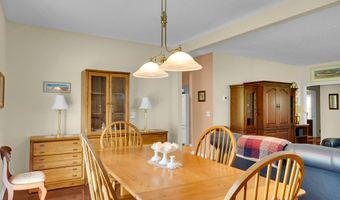 180 Sylvan Lake Blvd, Bayville, NJ 08721