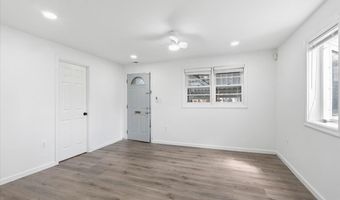 4339 BARKER St SE, Washington, DC 20019