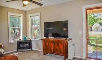 205 SE 2nd St, Antlers, OK 74523