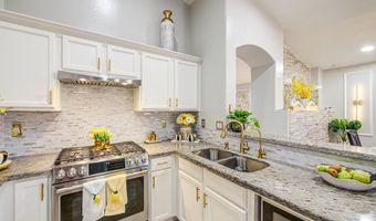 10771 W ELM Ln, Avondale, AZ 85323