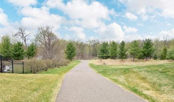 359 Riverside Cir, Anoka, MN 55303