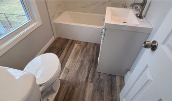 954 Hartford Ave, Akron, OH 44320