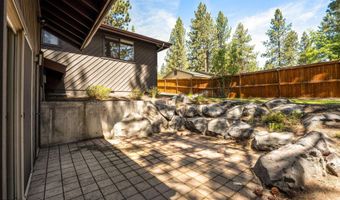 2204 NW Marken St, Bend, OR 97703