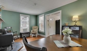12 Maple St, Bath, ME 04530