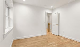 5522 LINCOLN St, Bethesda, MD 20817