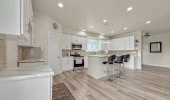7175 VISTA RIDGE Dr, Brookings, OR 97415