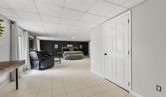 77 W Greenbush Rd, Bass River, NJ 08224