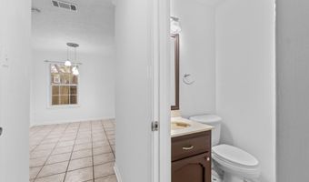 4624 Parkoaks Dr #6, Baton Rouge, LA 70816