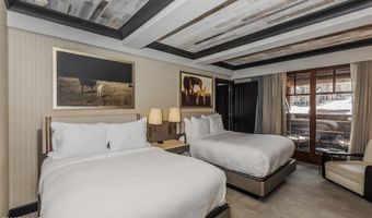 130 Daybreak Rdg Hs640, Avon, CO 81620