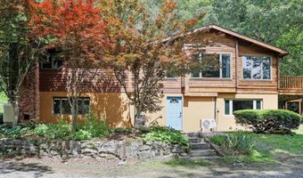 1367 ED ARNOLD Rd, Augusta, WV 26704