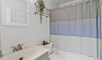 1801 T St NW 10, Washington, DC 20009