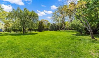 340 Newman Ave, East Providence, RI 02916