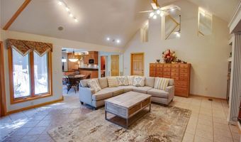 4432 Thatcher Rd, Alton, IL 62002