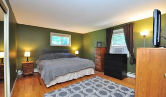 317 Perkins St, Bristol, CT 06010