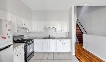 99 Lark St, Albany, NY 12210