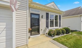 17 Sparrow Ln, Barnegat, NJ 08005