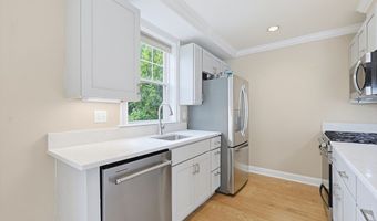12 Honora Ln 12, Bourne, MA 02532
