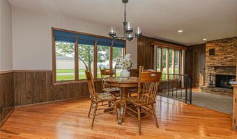 1277 Northside Dr NE, Alexandria, MN 56308