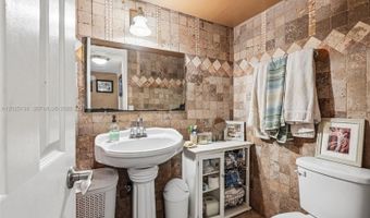 2750 NE 183rd St 603, Aventura, FL 33160