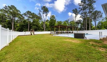 122 Hollister Dr, Albany, GA 31721