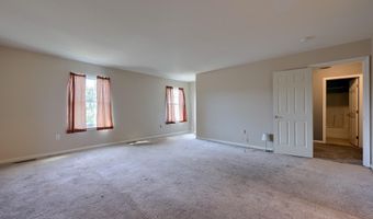504 LONGVIEW Dr, Reading, PA 19608