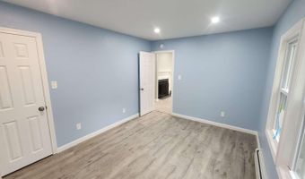 14 Highland Ave, Augusta, ME 04330