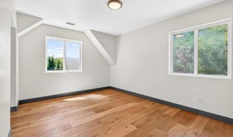 24185 Wildwood Glen Ln, Alpine, CA 91901