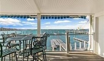 31 Coddinton Wharf 8, Newport, RI 02840