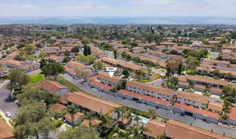 6854 Maple Leaf Dr, Carlsbad, CA 92011