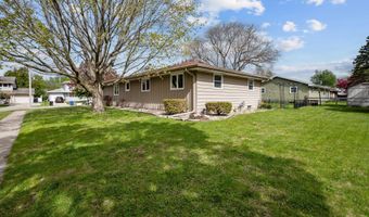 3300 N RANKIN St, Appleton, WI 54911