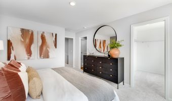 406 Cold Spring St, Algonquin, IL 60102
