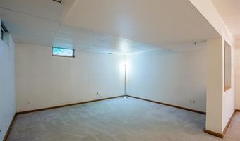8507 Pineview Lake Dr, Argentine, MI 48451