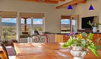 4 Fair Hope Dr, Abiquiu, NM 87510