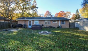 325 N Yorkshire, Austintown, OH 44515