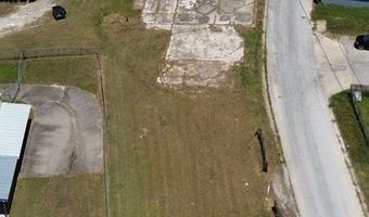 1303 Dothan Rd, Bainbridge, GA 39817