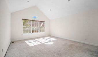 3029 Aspen Ln, Ann Arbor, MI 48108