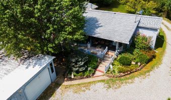 6624 Hudnell Rd, Athens, OH 45701