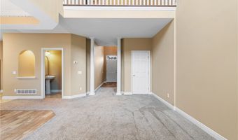 3285 Grey Village Dr, Akron, OH 44319