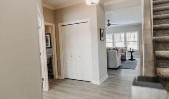 7946 Snow View Dr SE, Alto, MI 49302