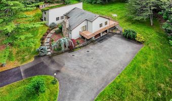 35 Greenlawn Rd, Amawalk, NY 10501