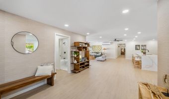 61-284 Kamehameha Hwy, Haleiwa, HI 96712