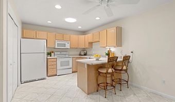 3 Gleneagle Dr, Bedford, NH 03110