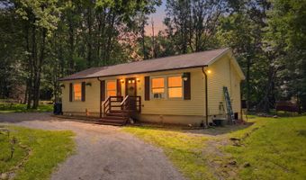 12 Highpoint Dr, Albrightsville, PA 18210